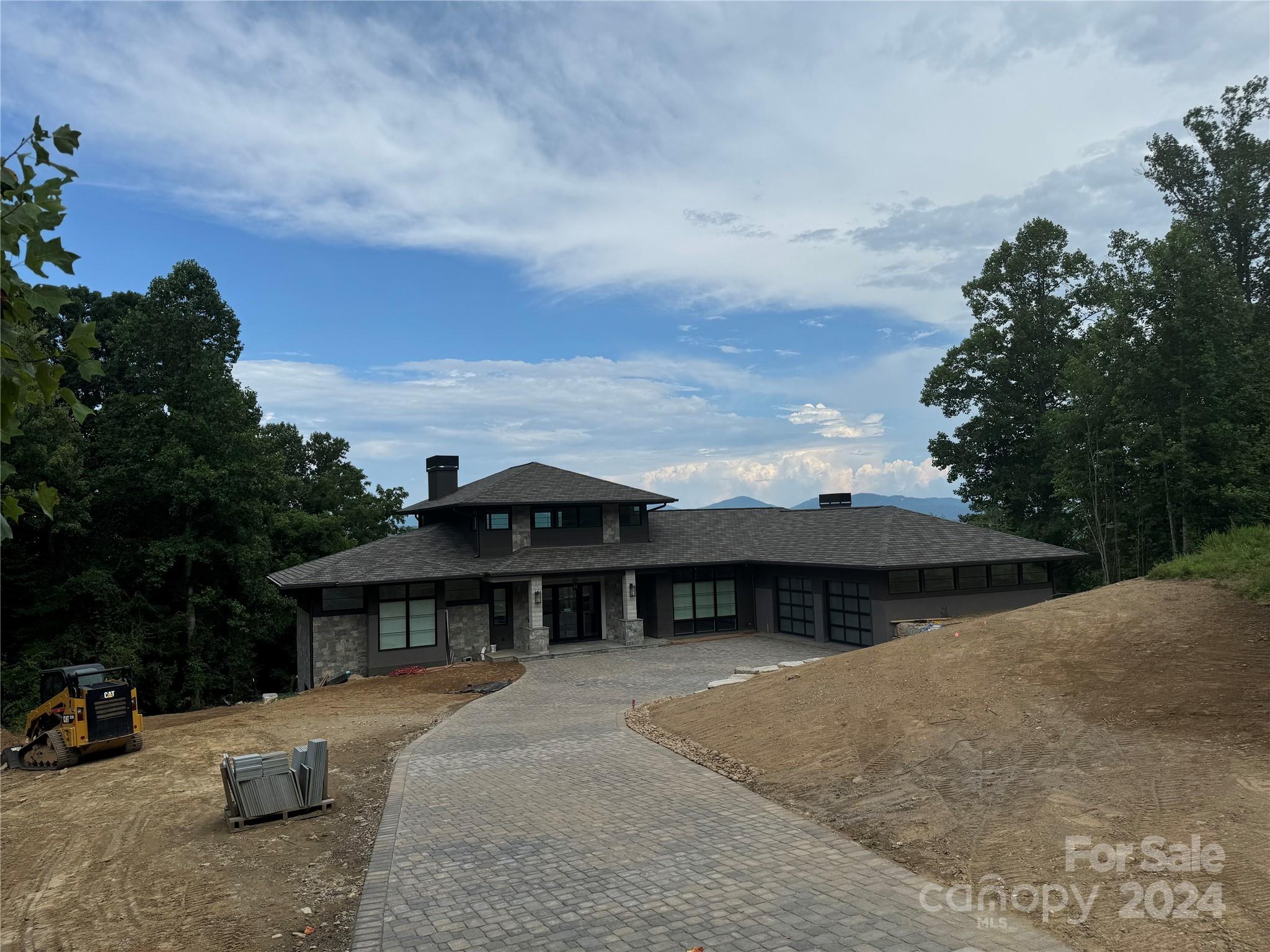 The Cliffs at Walnut Cove - Residential