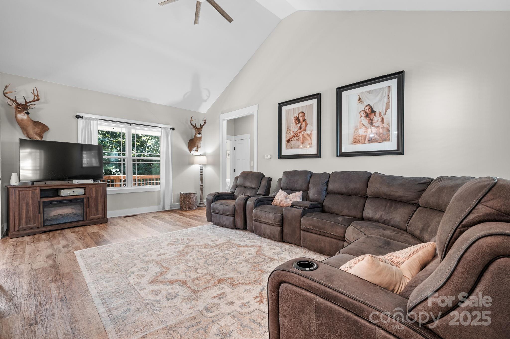 Ivey Ridge - Residential