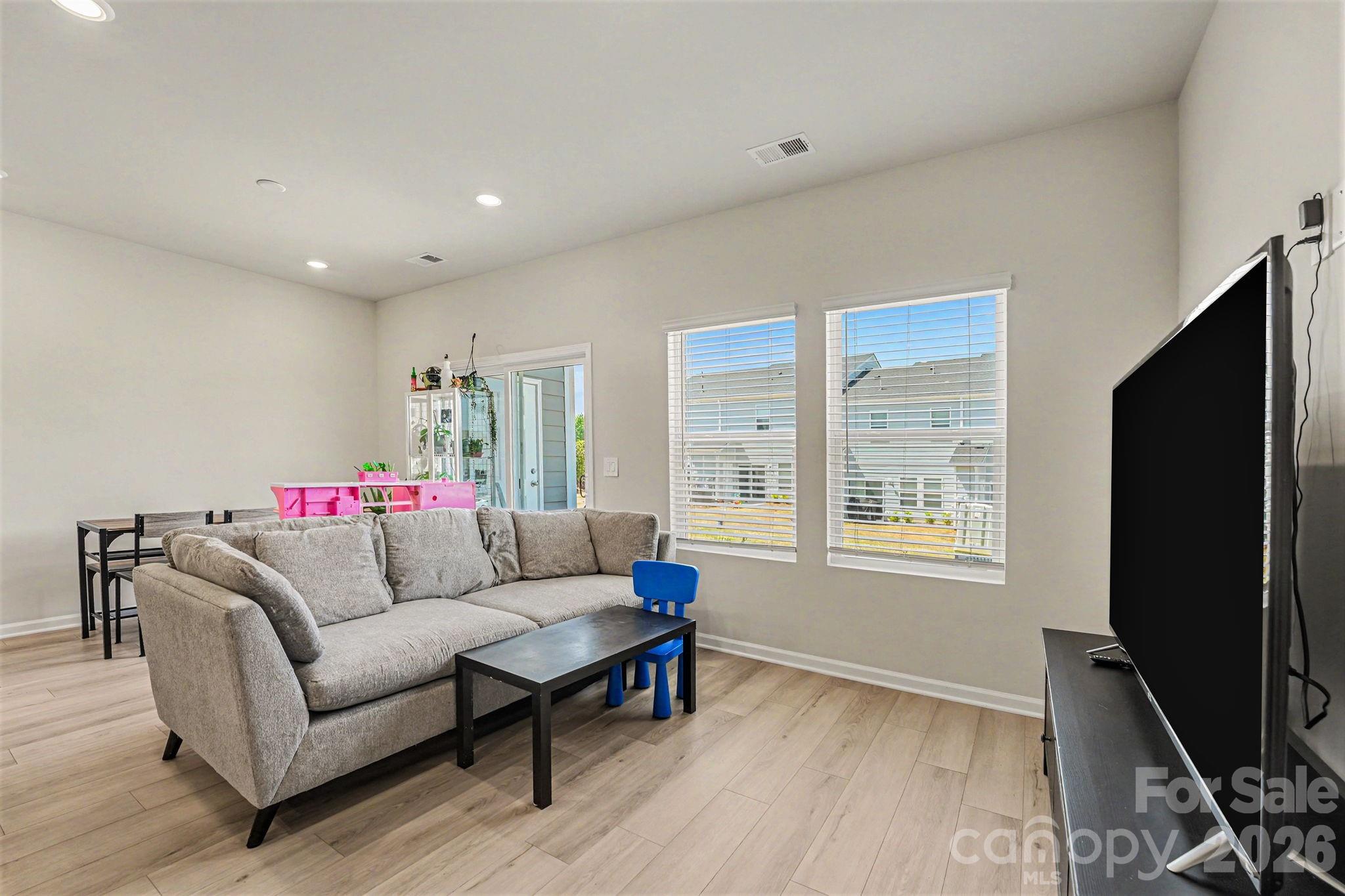 Georgetown Crossing - Residential