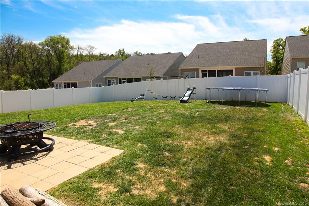 Newport Lakes - Residential