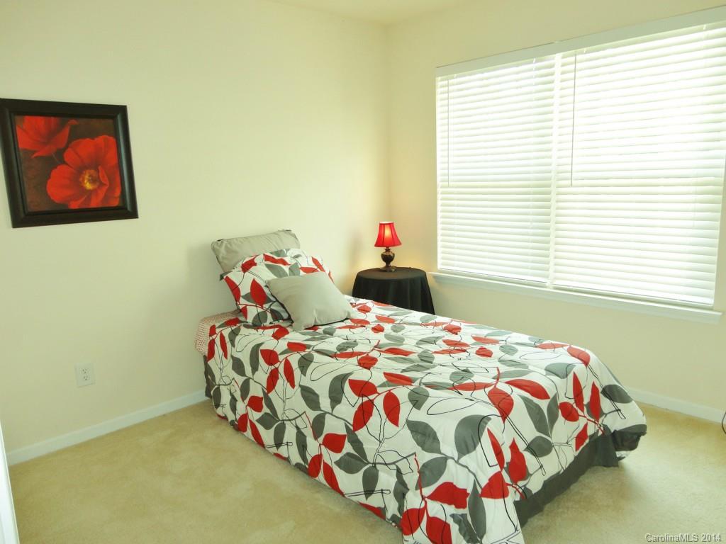 Lexington Commons - Residential