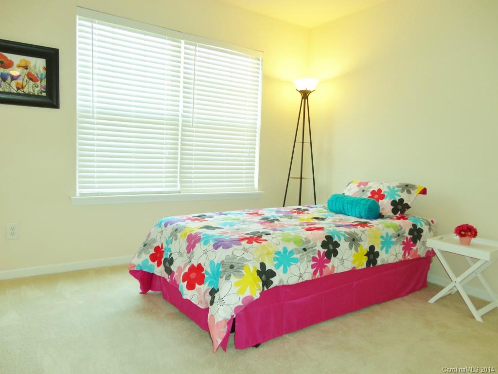 Lexington Commons - Residential