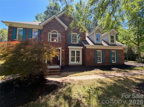 Photo of 118 Withershinn Drive, Charlotte, NC 28262 (MLS # 4383162)