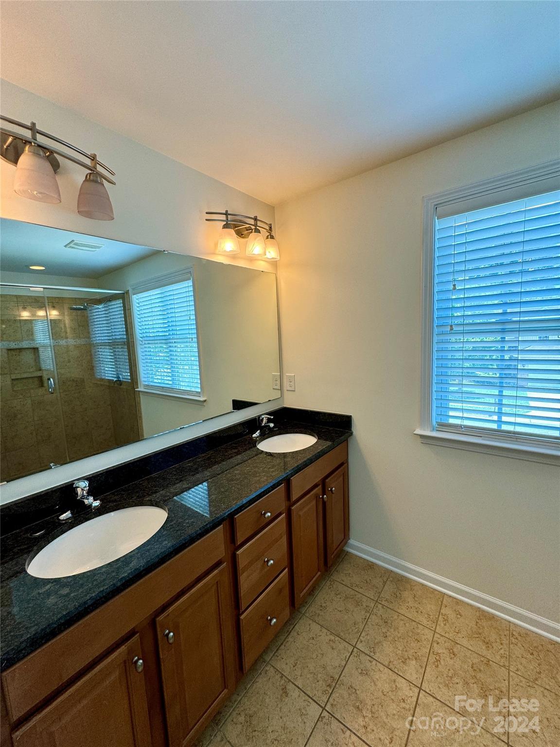 Winding Walk - Residential Lease