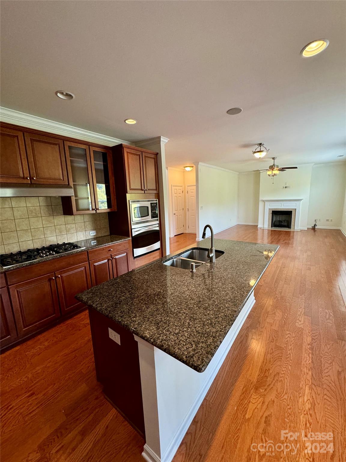 Winding Walk - Residential Lease