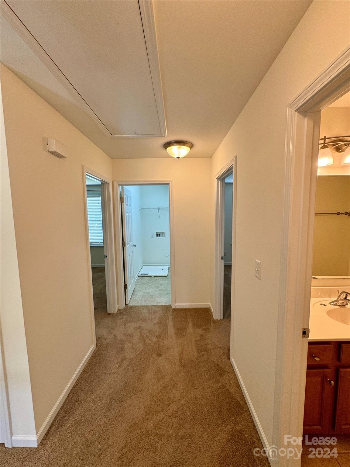 Winding Walk - Residential Lease