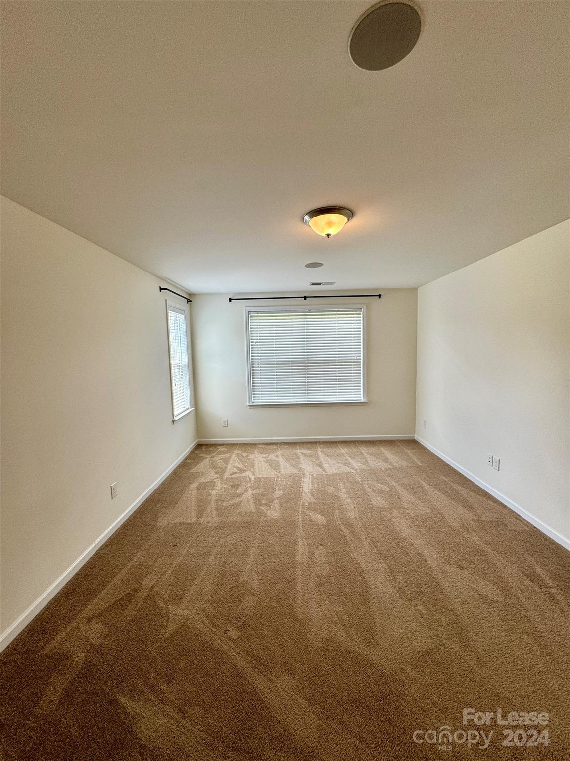 Winding Walk - Residential Lease