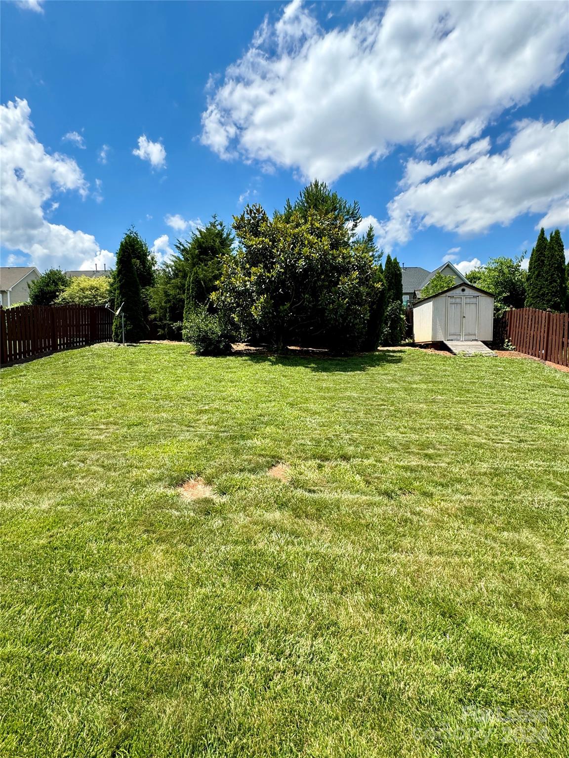 Winding Walk - Residential Lease