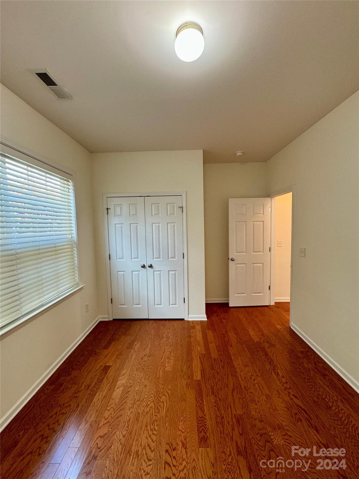 Winding Walk - Residential Lease