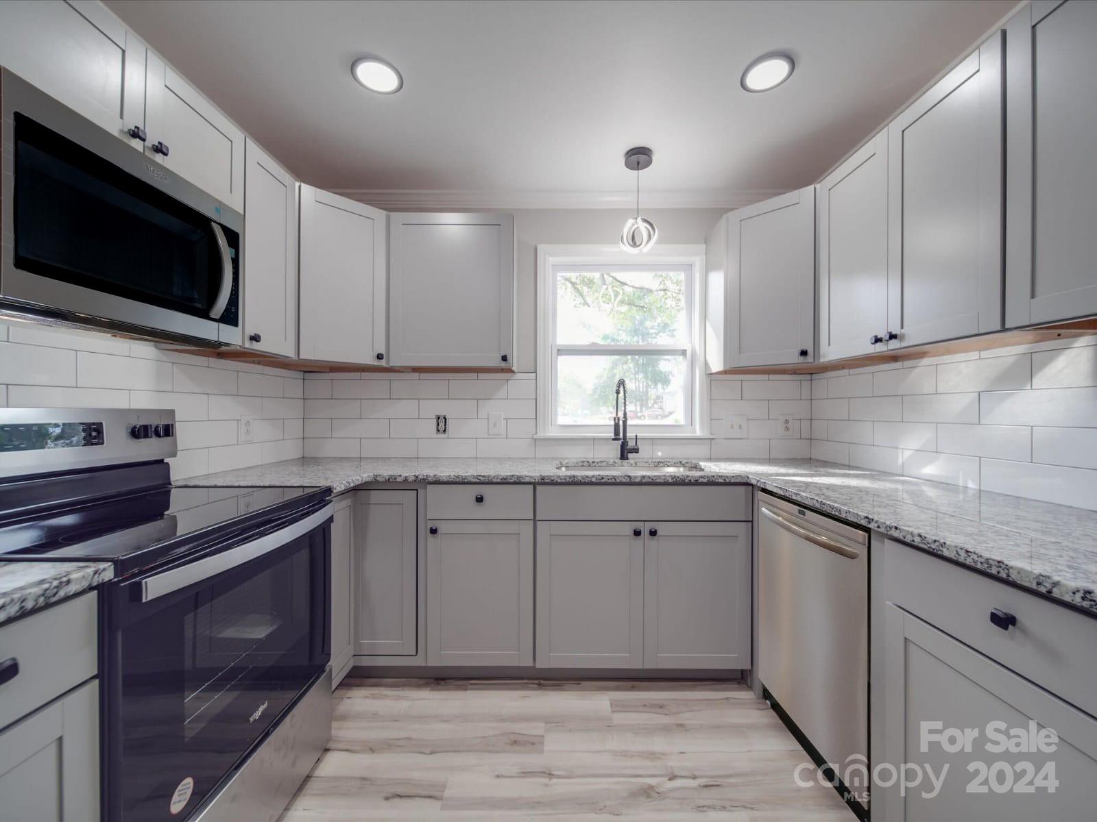 Idlewild South - Residential