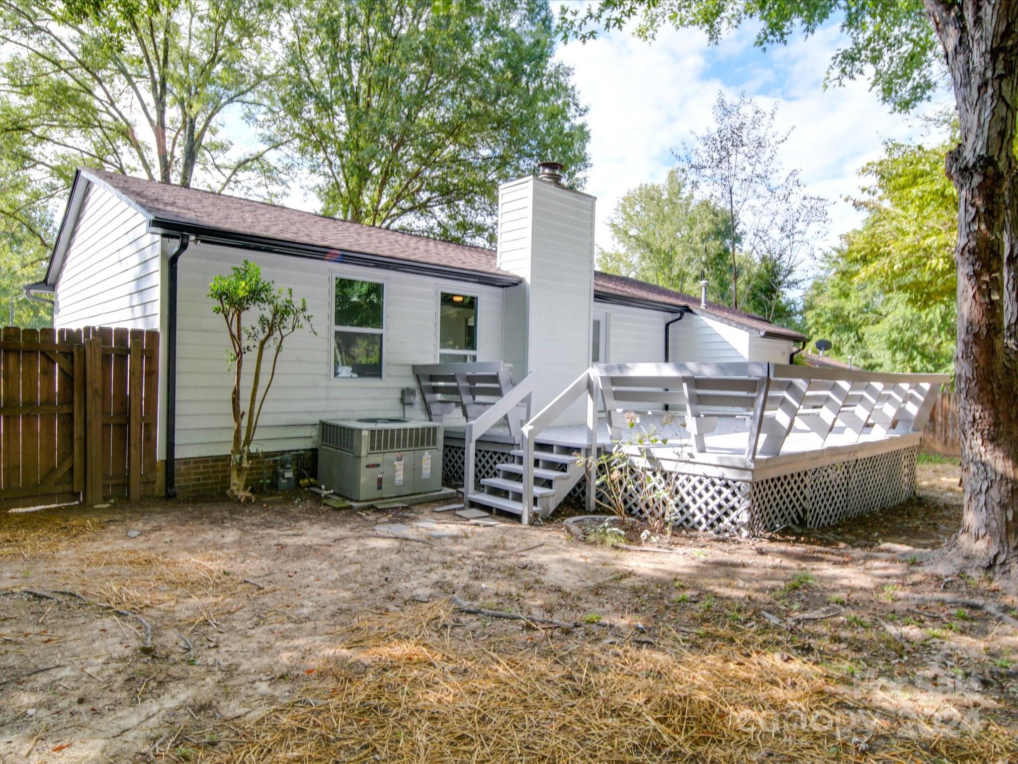 Idlewild South - Residential