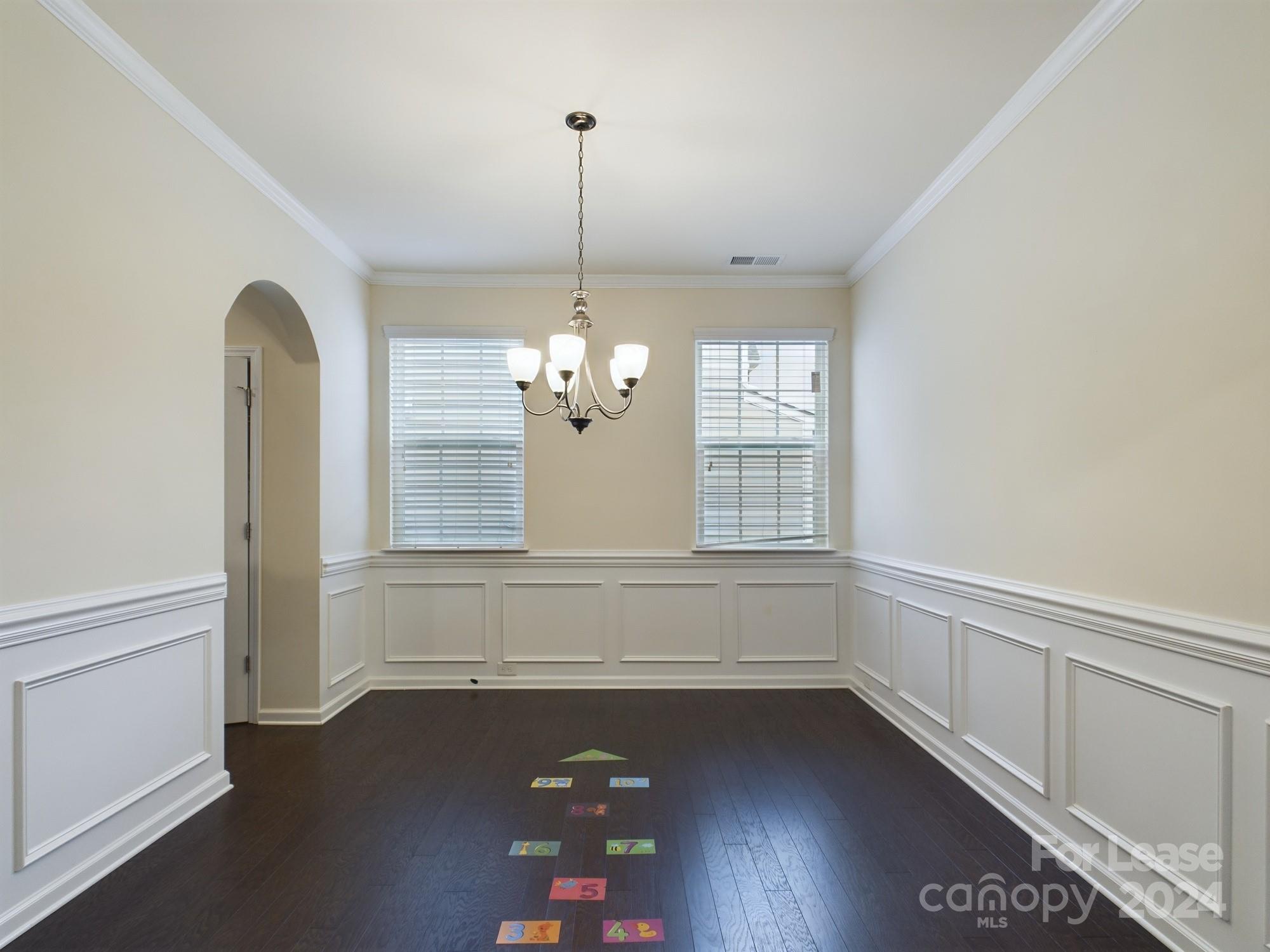 Chateau - Residential Lease
