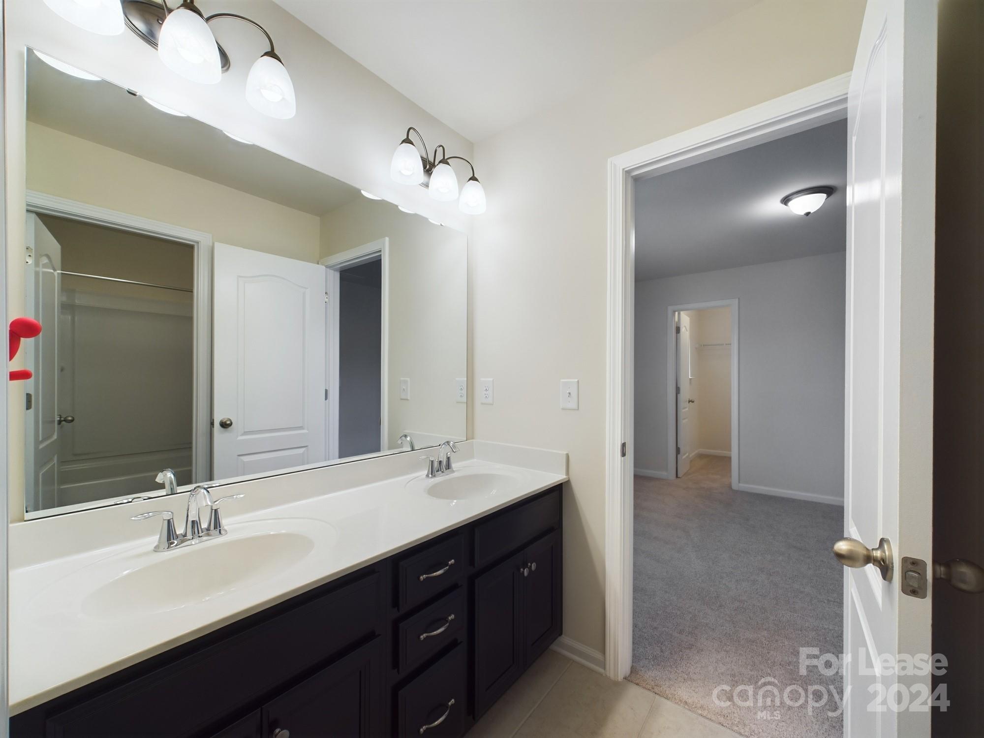 Chateau - Residential Lease