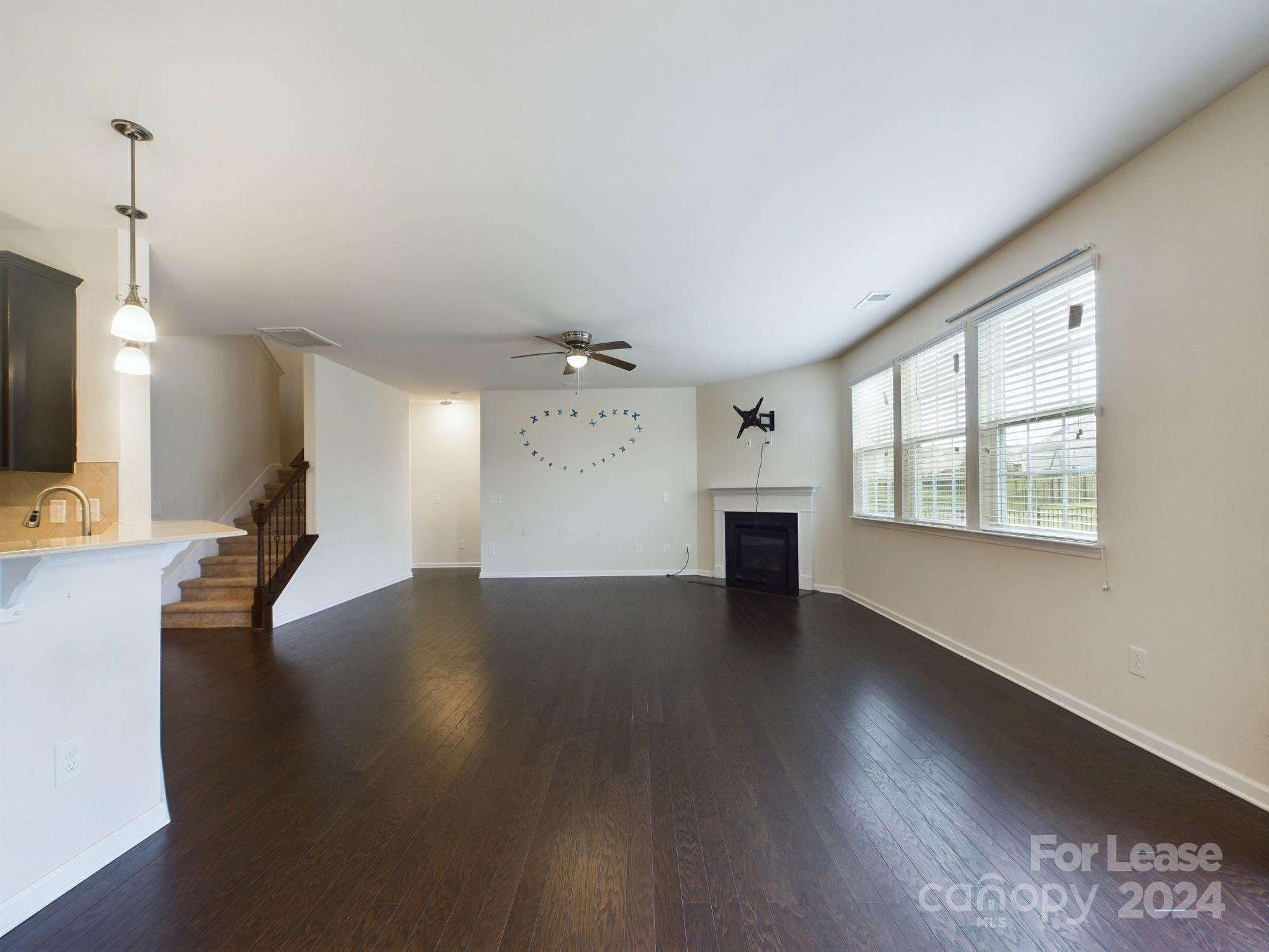 Chateau - Residential Lease