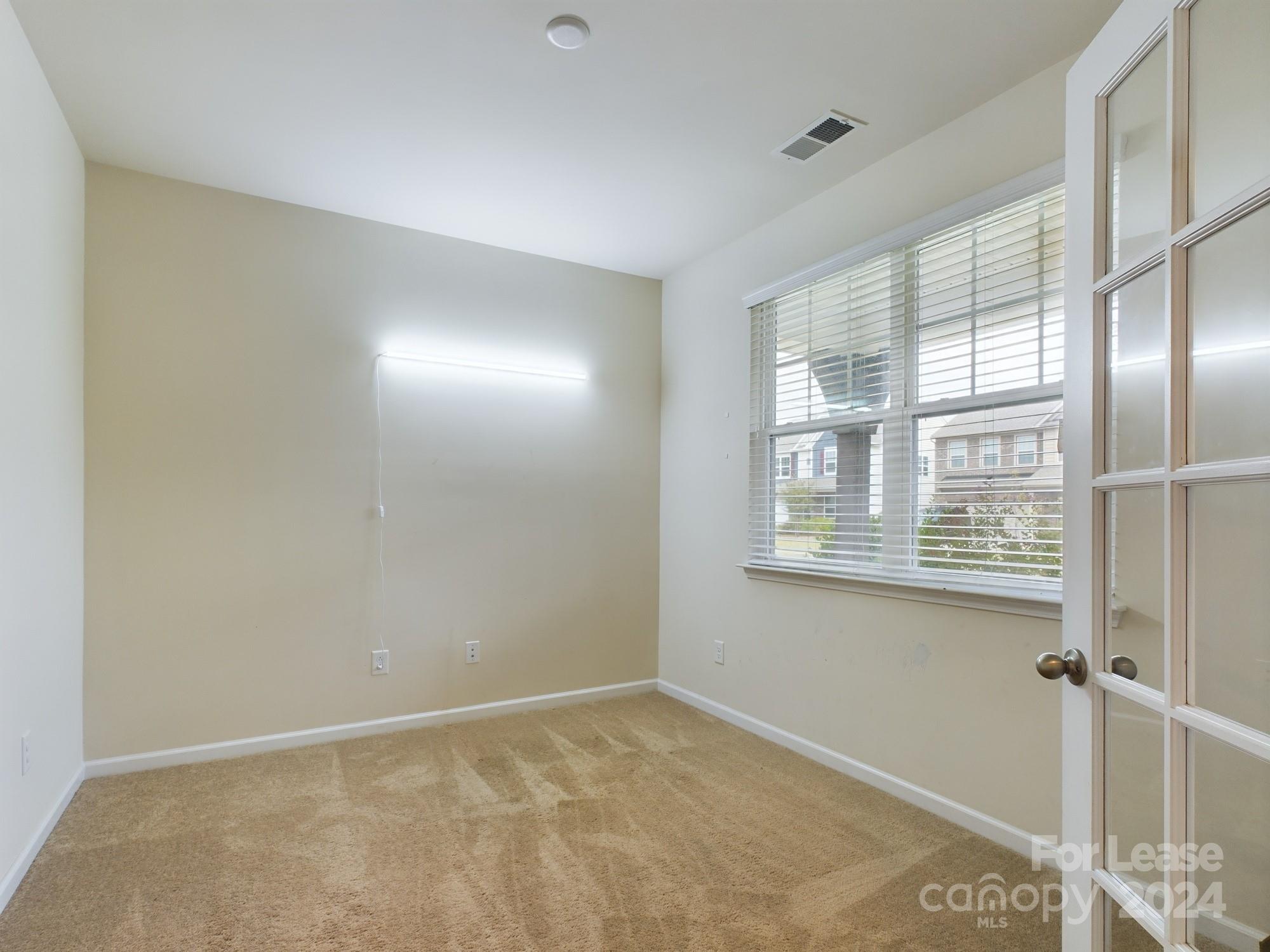 Chateau - Residential Lease
