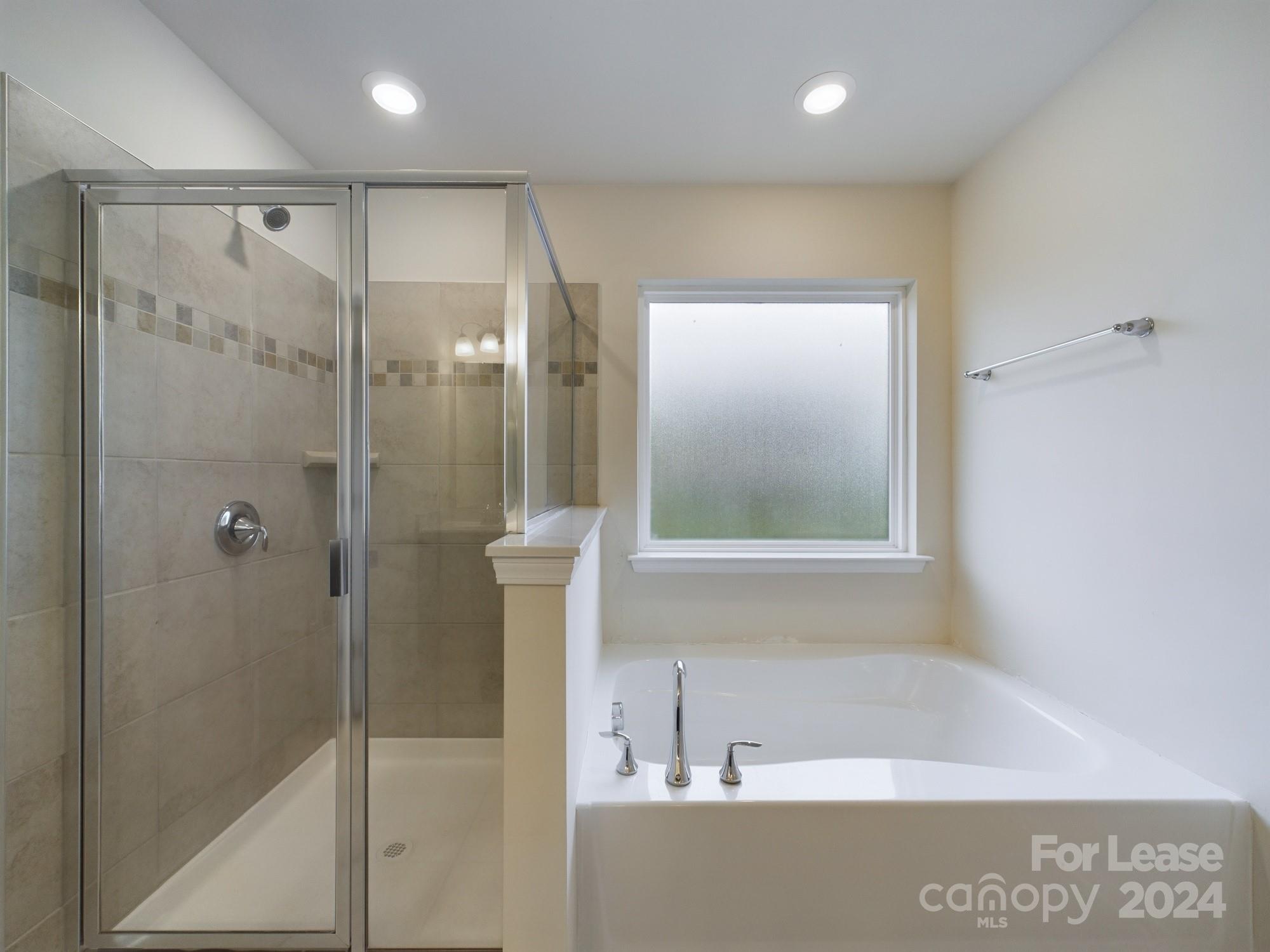 Chateau - Residential Lease