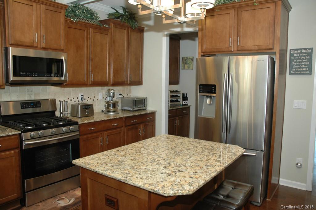 BALMORAL - Residential