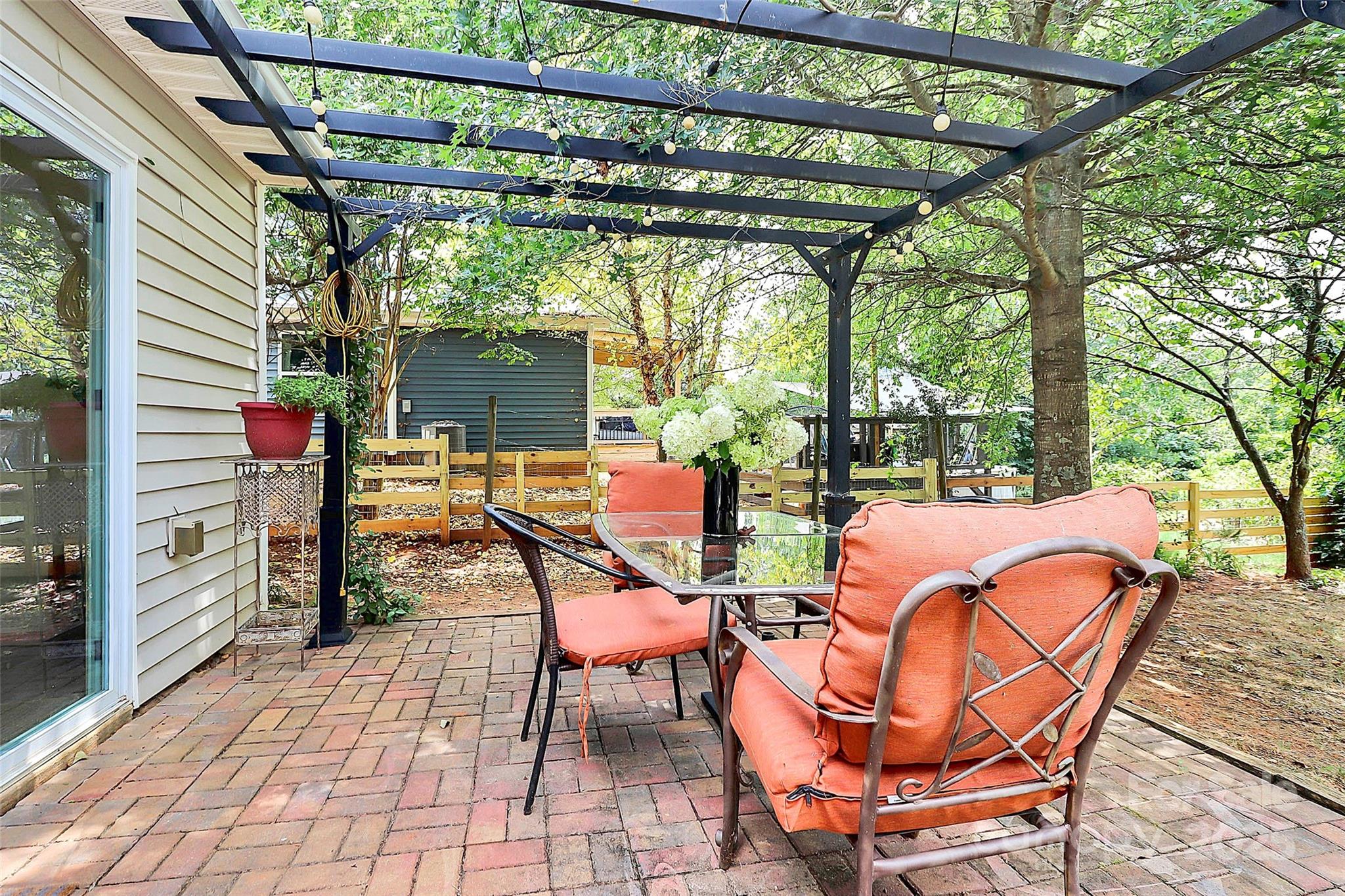 Rocky Meadows - Residential