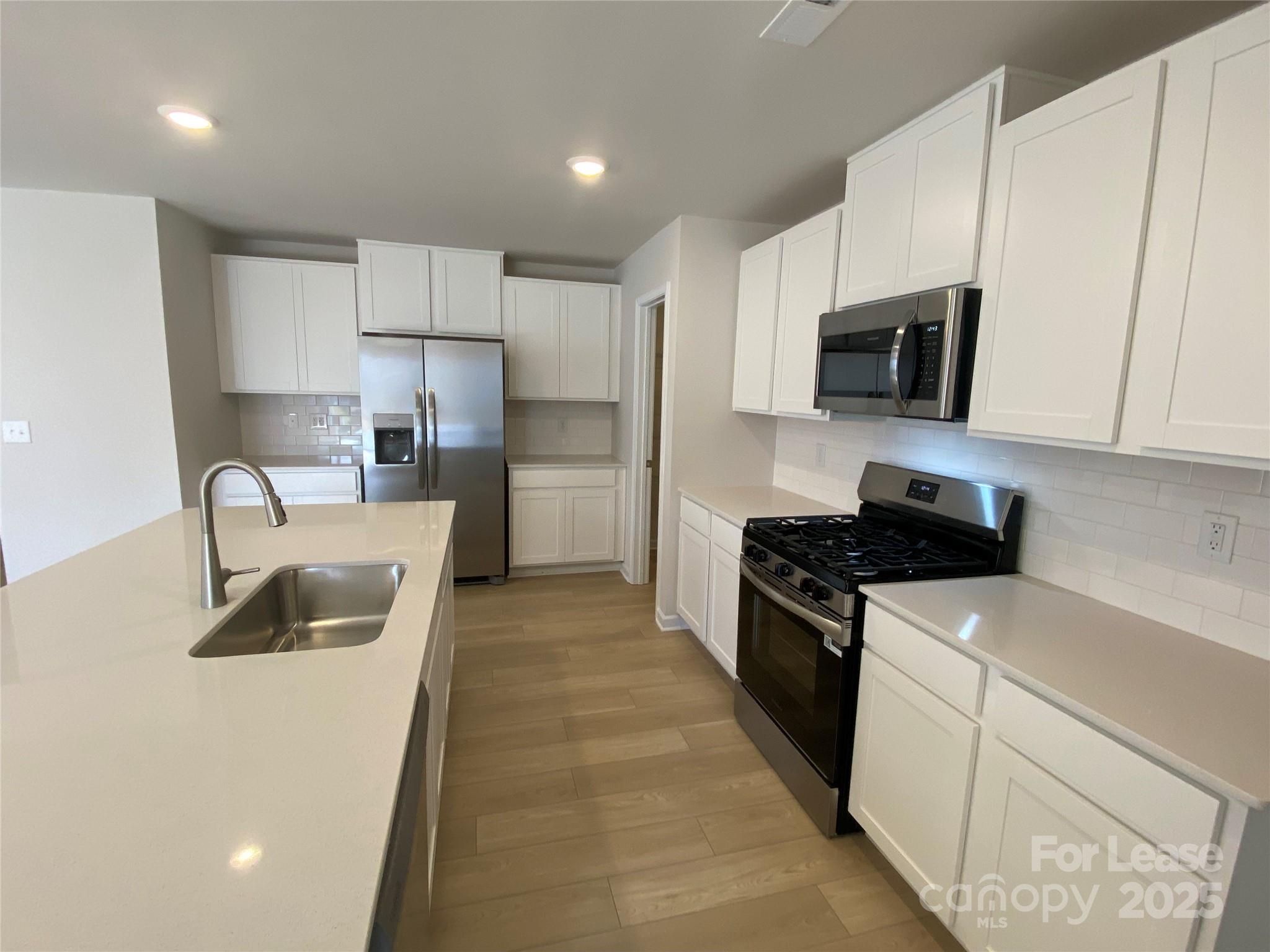 Sullivan Farm - Residential Lease