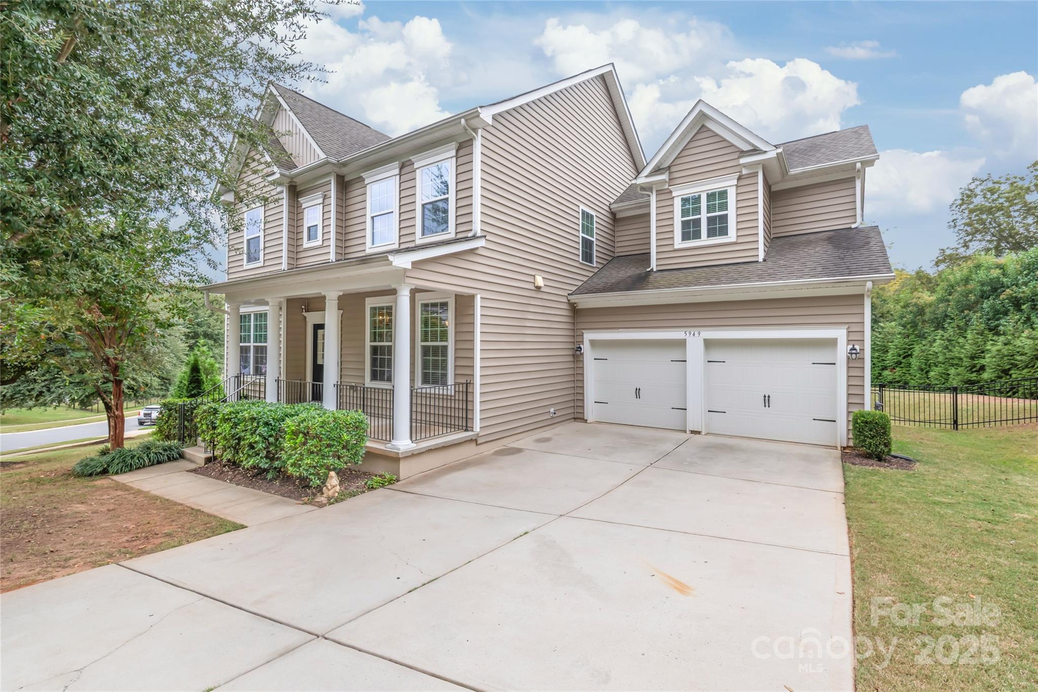 Stowe Pointe - Residential