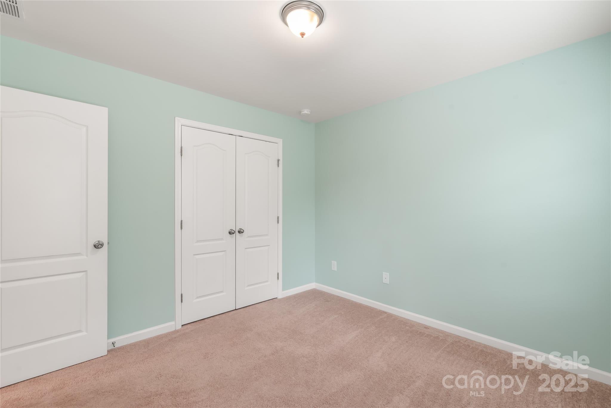 Stowe Pointe - Residential