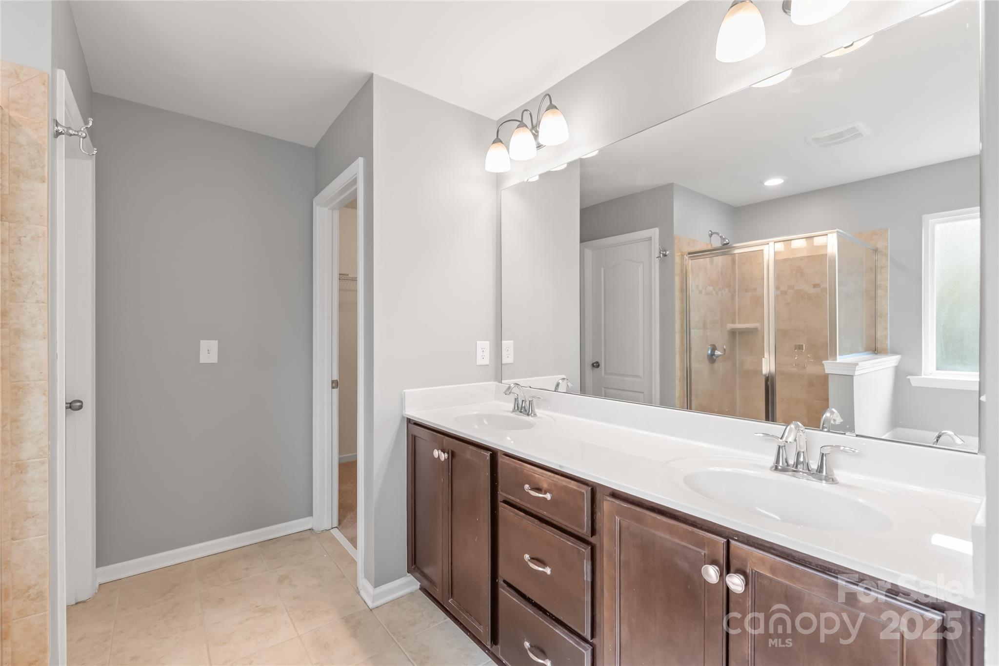 Stowe Pointe - Residential