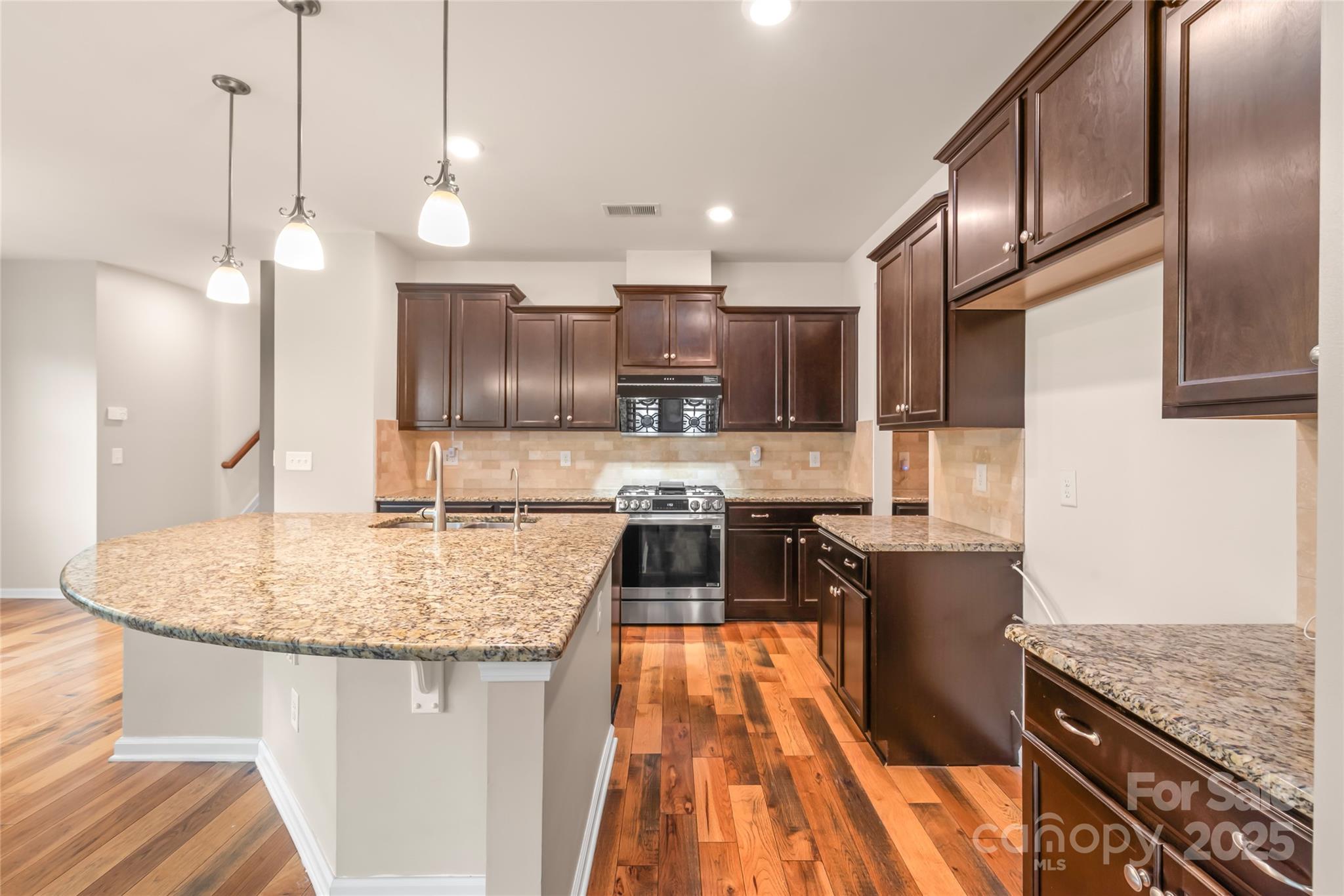 Stowe Pointe - Residential