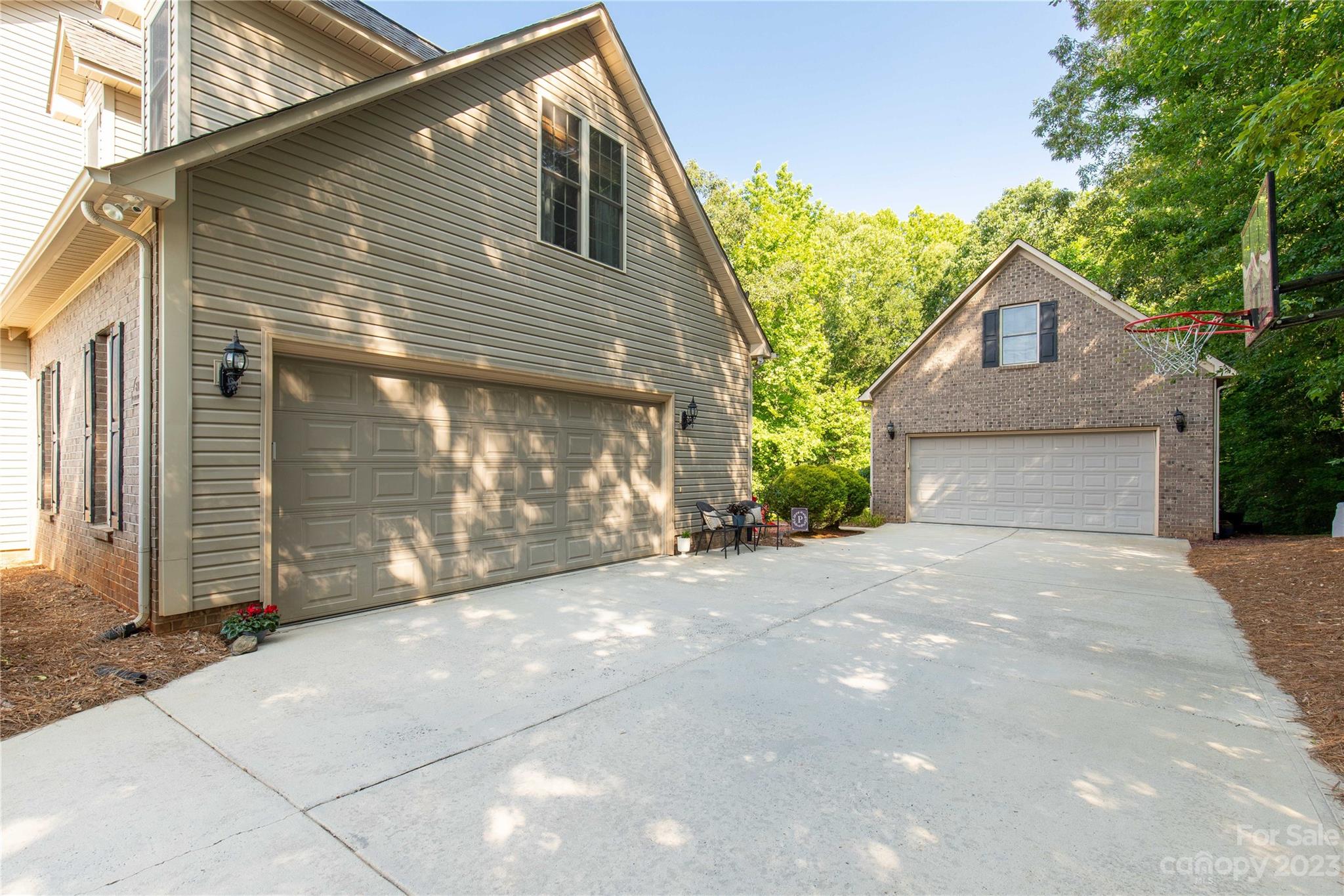 Clarendon Estates - Residential