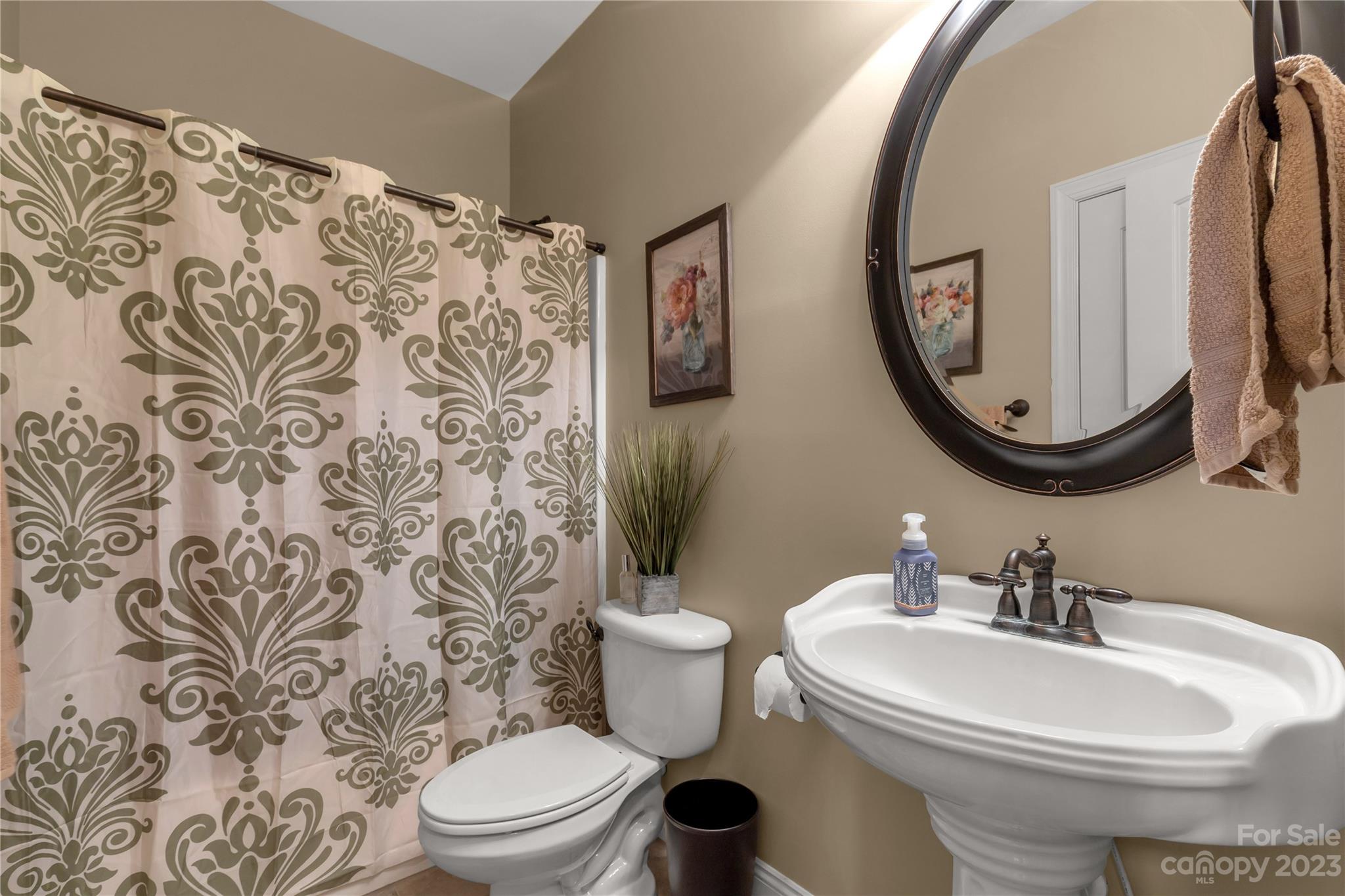 Clarendon Estates - Residential