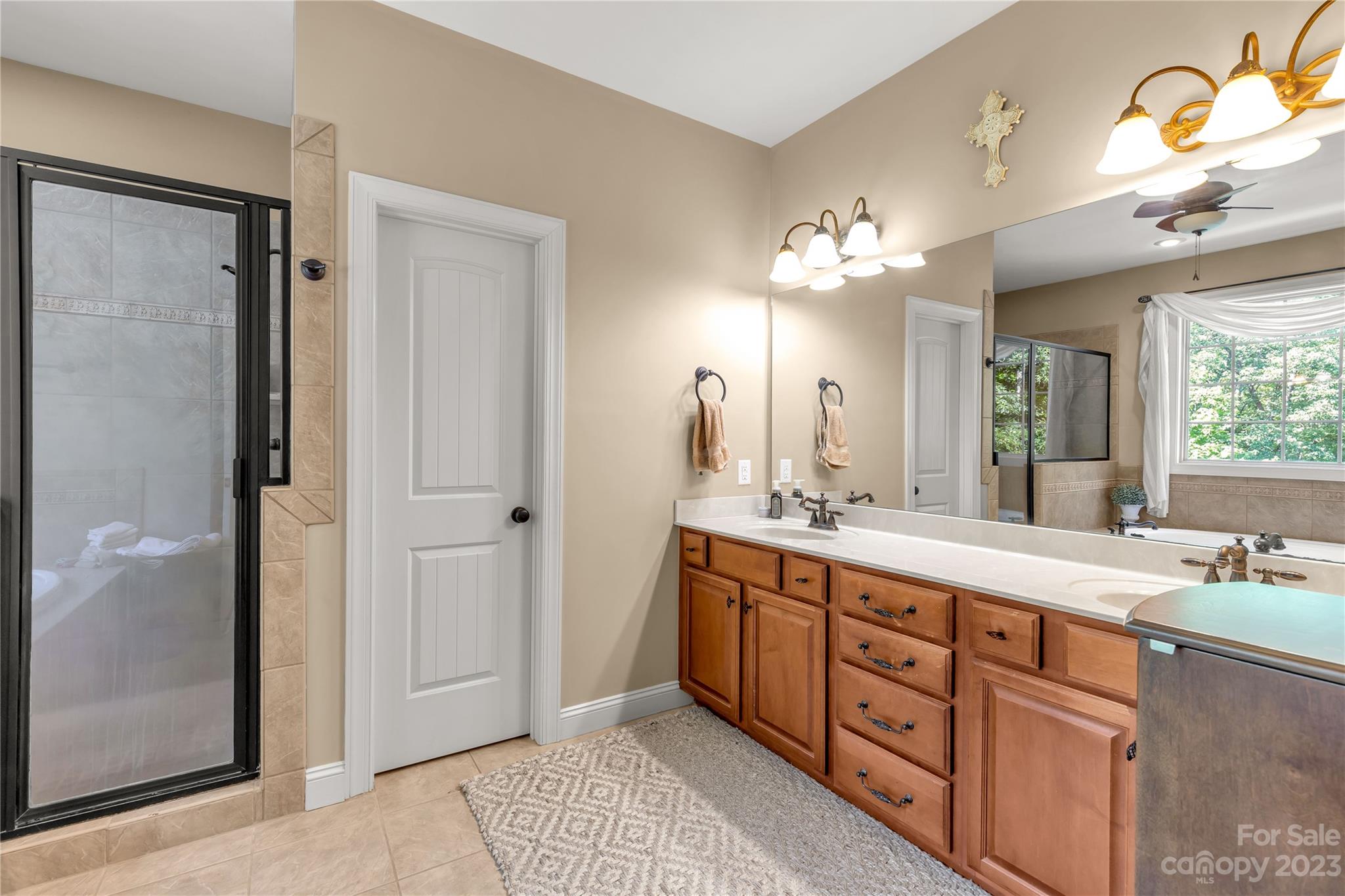 Clarendon Estates - Residential