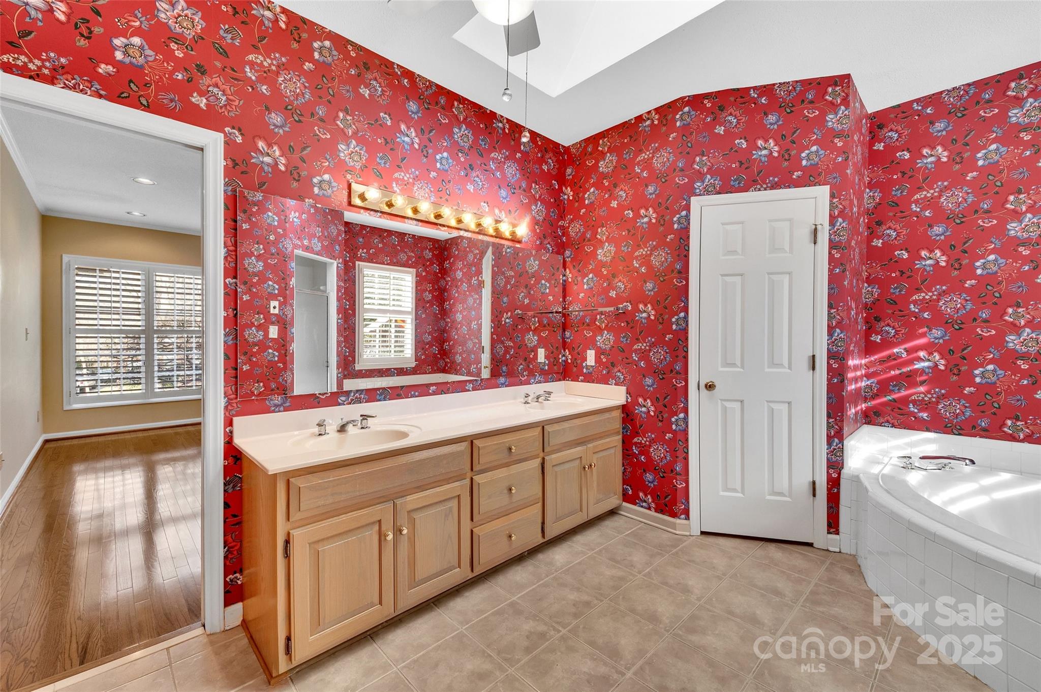 Wedgewood - Residential