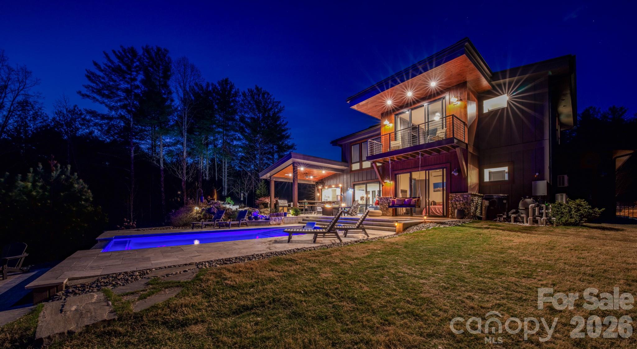 Waters Edge - Residential