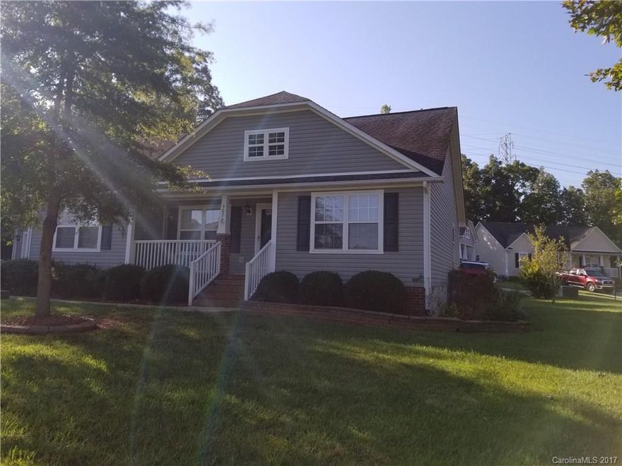 3 Beds 2 Baths
1.5 Car Garage
Mud/hobby room
AC unit is only 3 moths old as of 9-21-17
Renovated back deck
Custom 2 inch blinds in all windows
Beautiful Corner lot with great landscaping
Vaulted Ceilings 
Fenced in Private children's play area
ALL OFFERS CONSIDERED