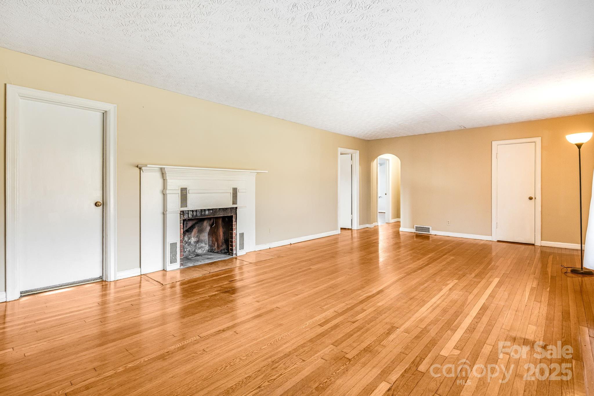 92 Parkway View Road