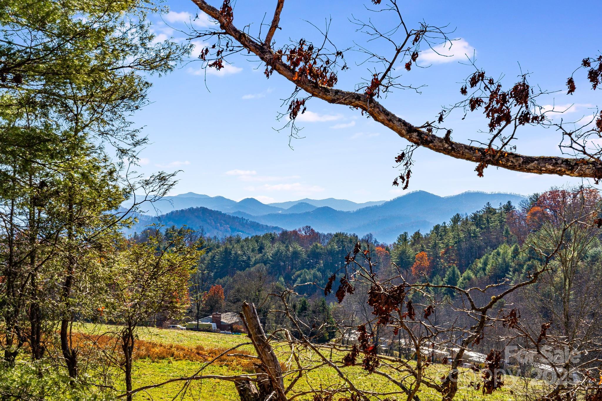 92 Parkway View Road