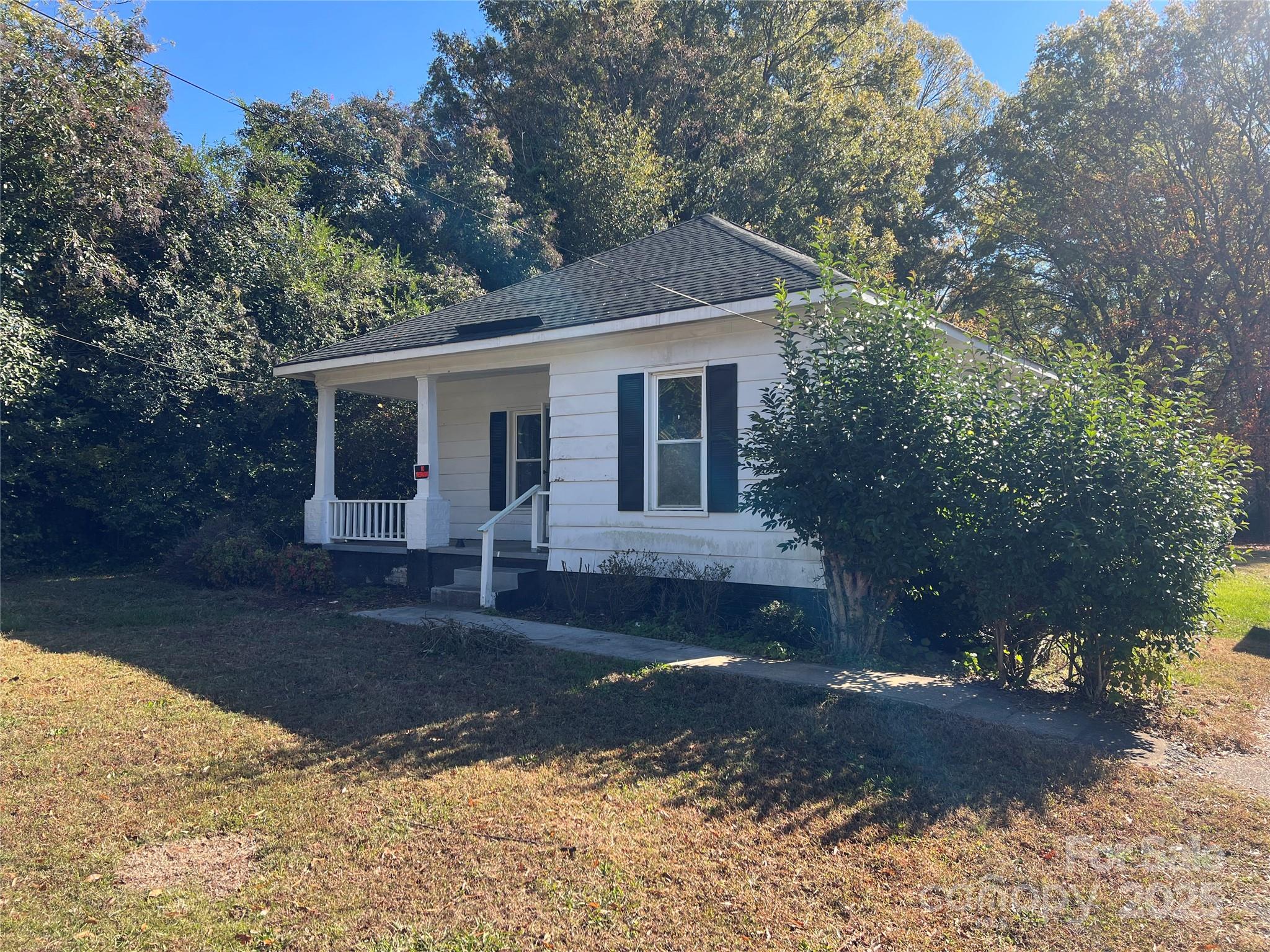 805 W Church Street W