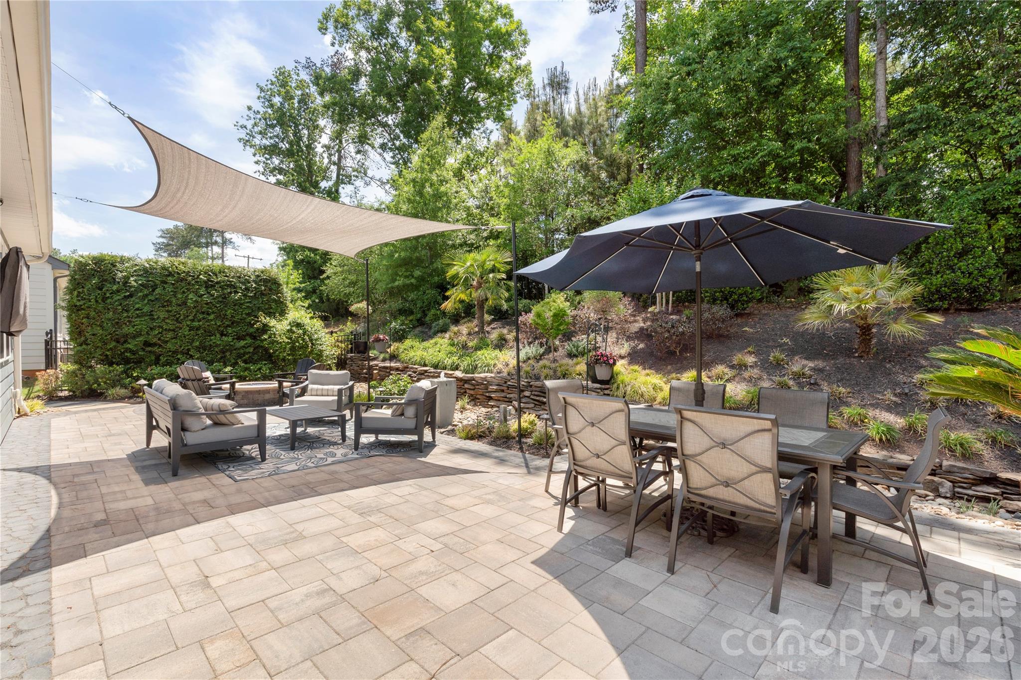 Lake Crest - Residential