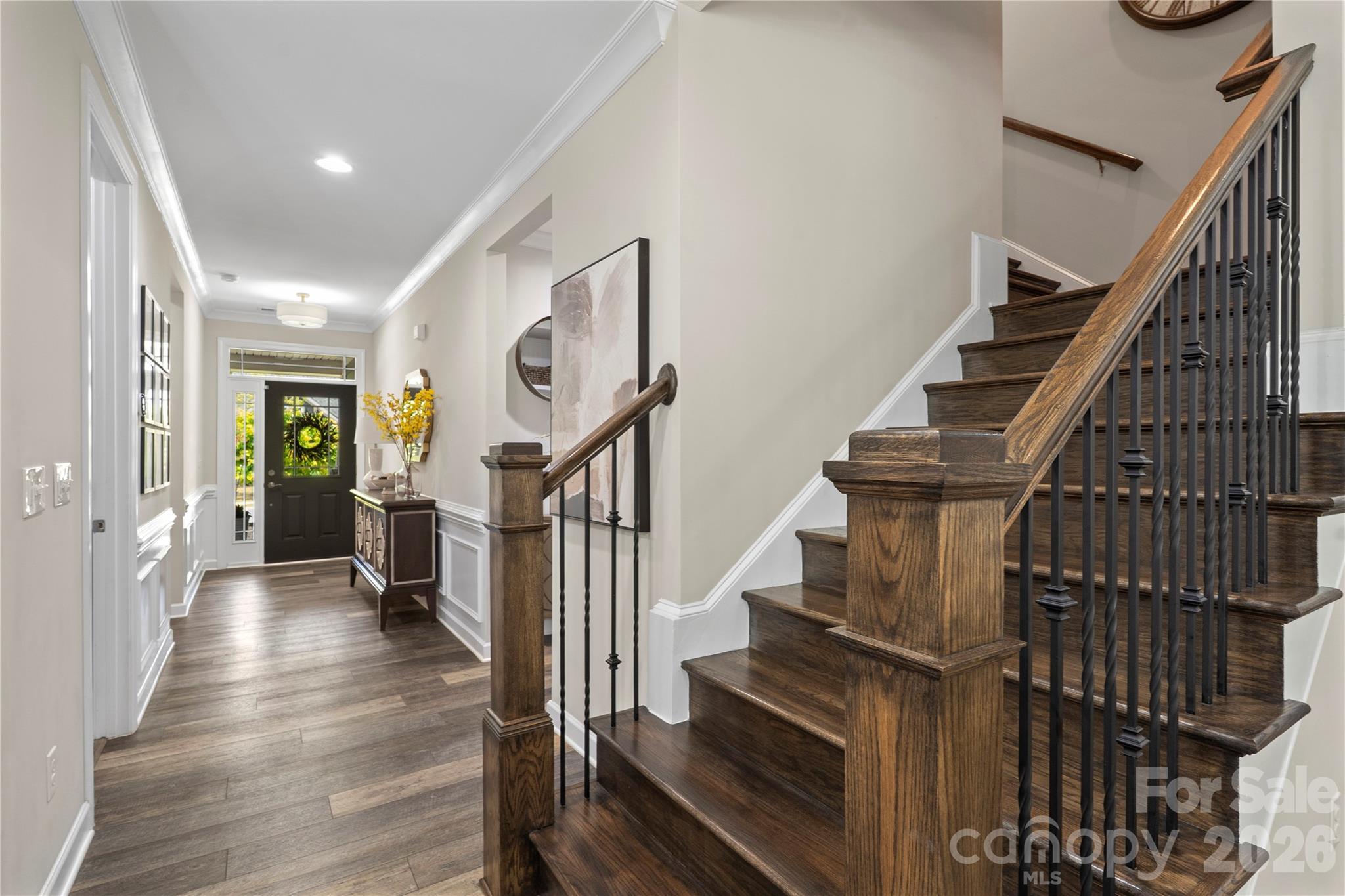 Lake Crest - Residential