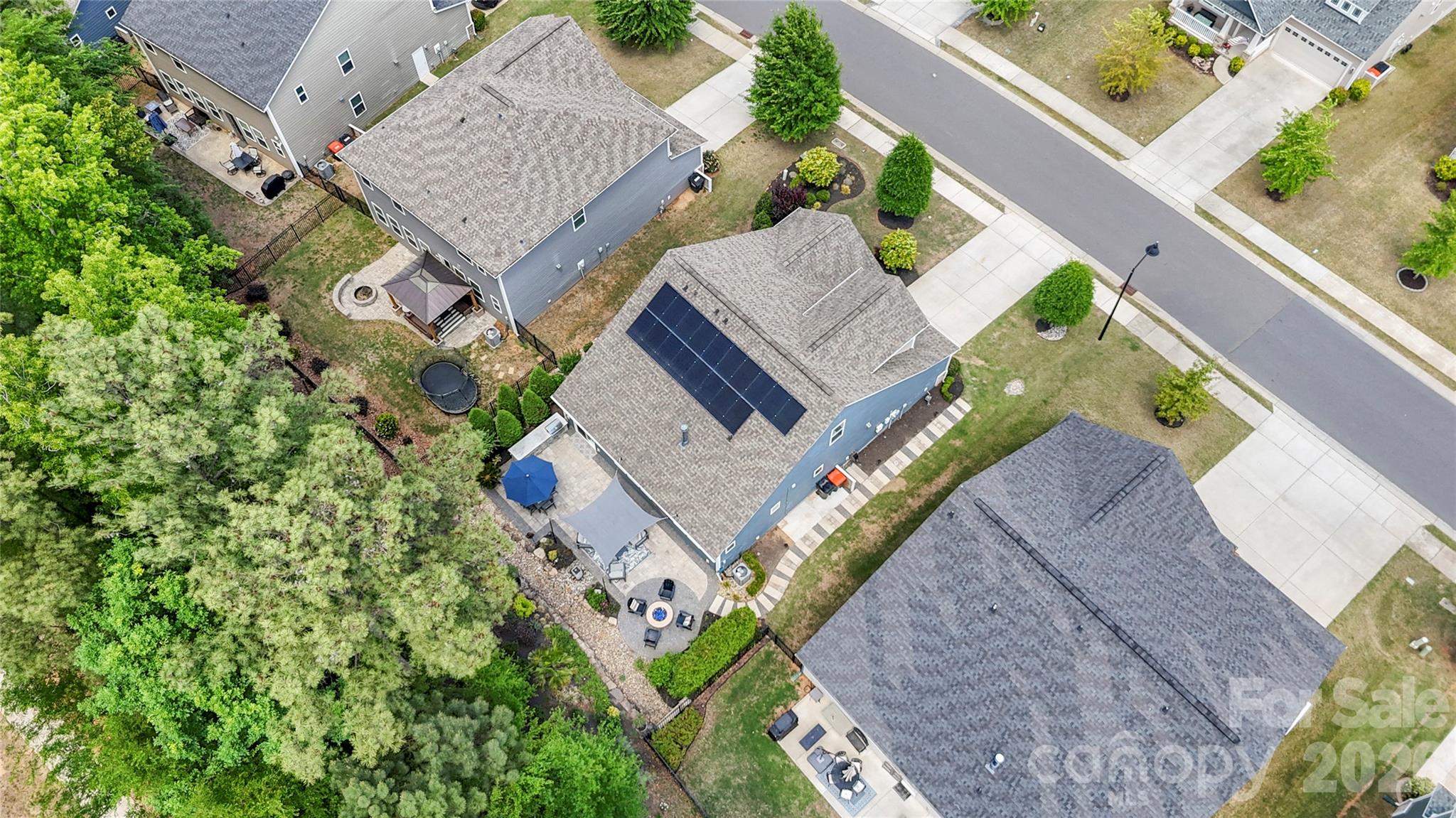 Lake Crest - Residential