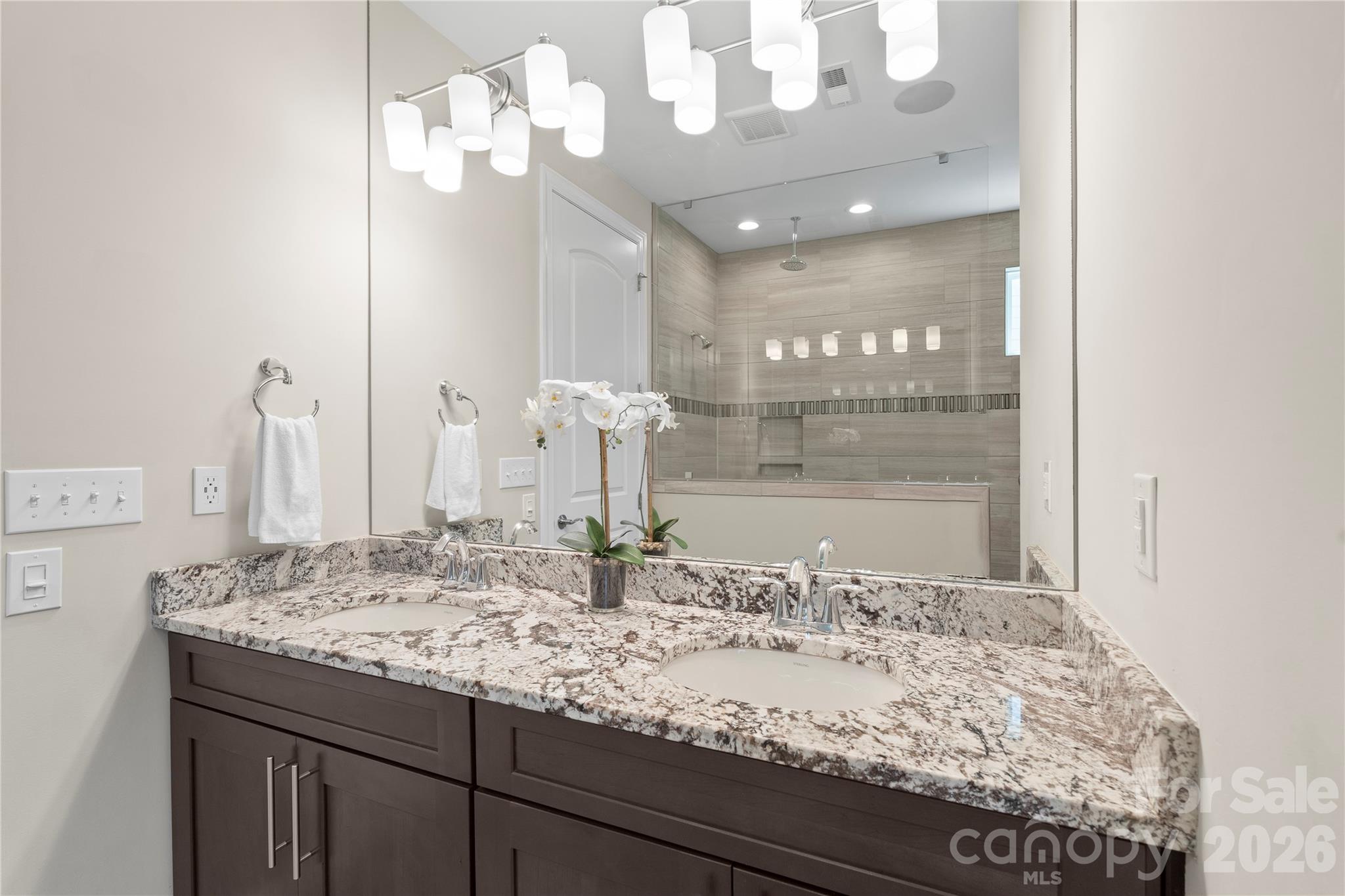 Lake Crest - Residential