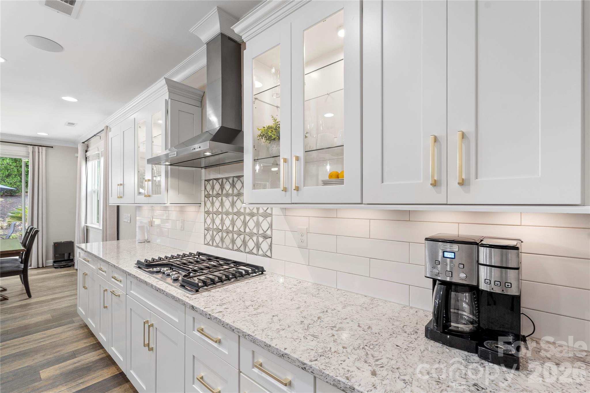 Lake Crest - Residential