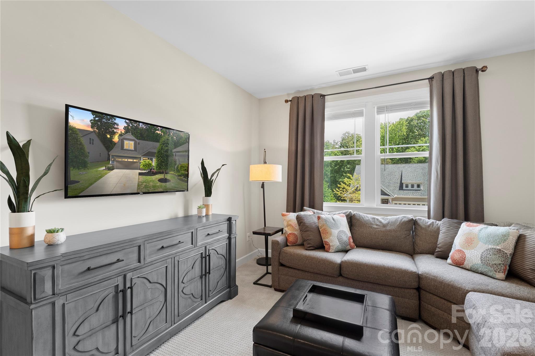 Lake Crest - Residential