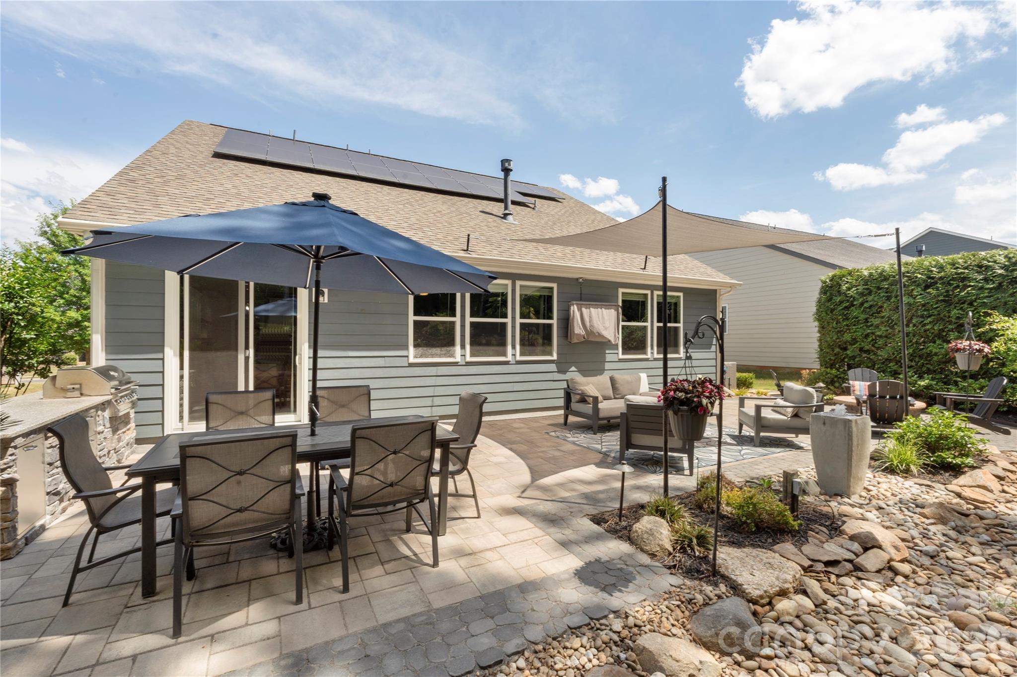 Lake Crest - Residential