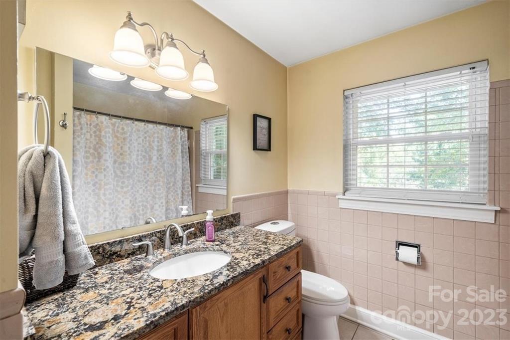 Royal Oaks - Residential