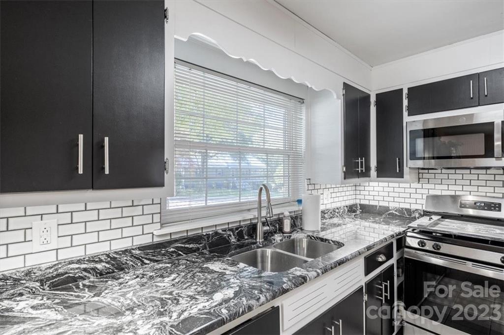 Royal Oaks - Residential