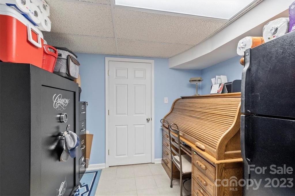 Royal Oaks - Residential