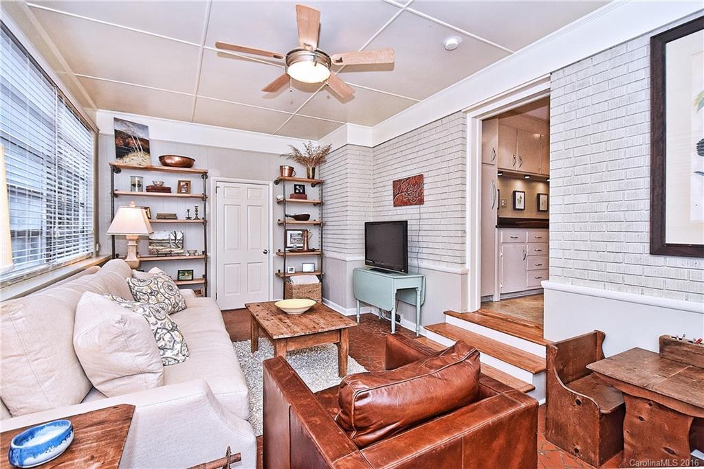 Country Club Heights - Residential