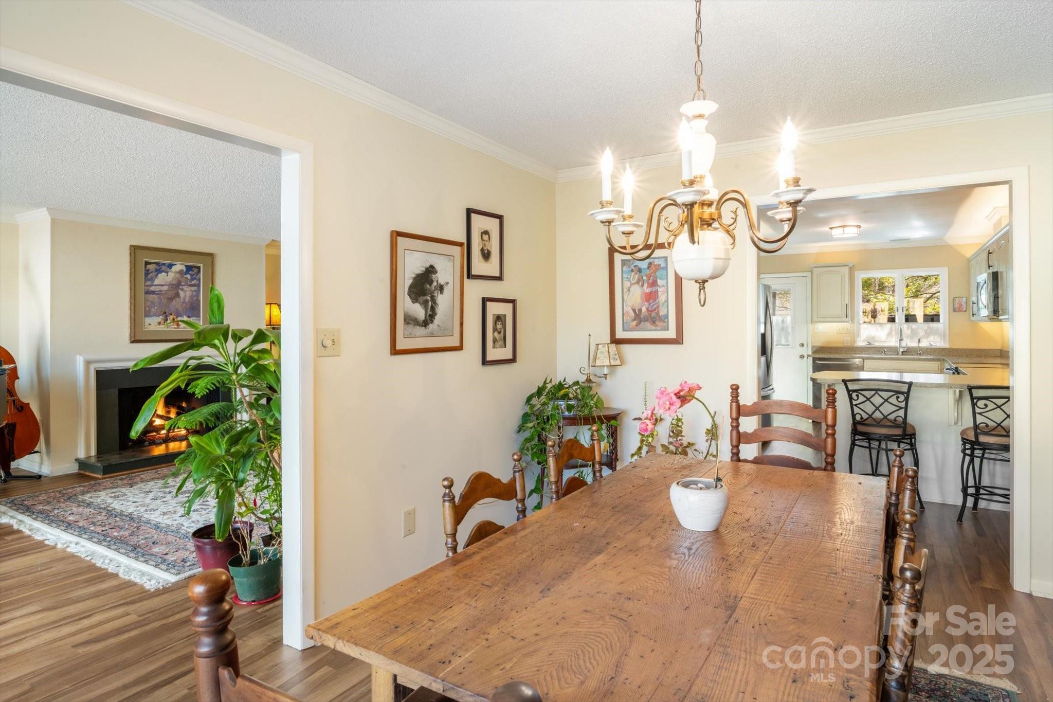 470 Crowfields Drive 6