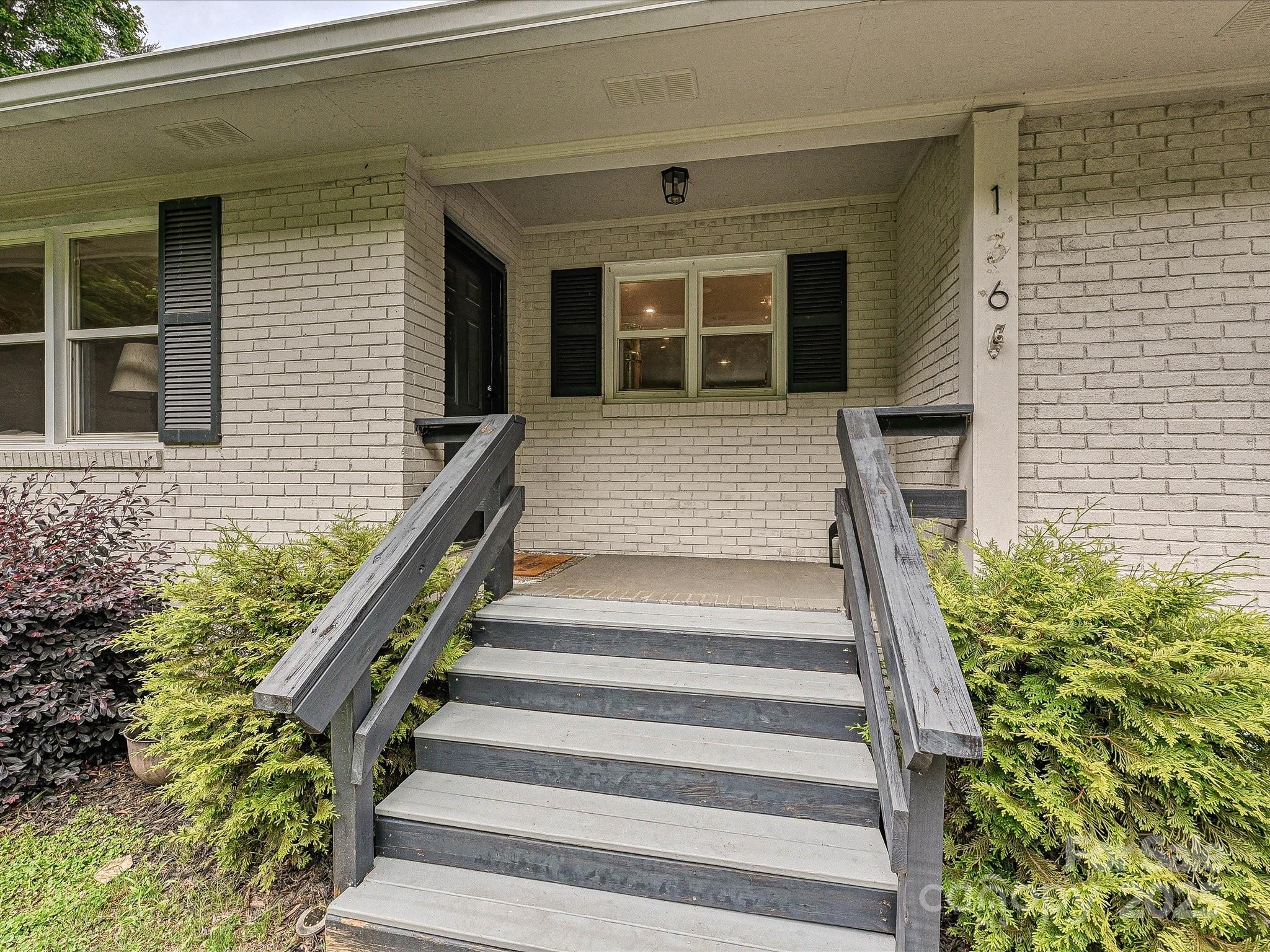 136 Gable Road