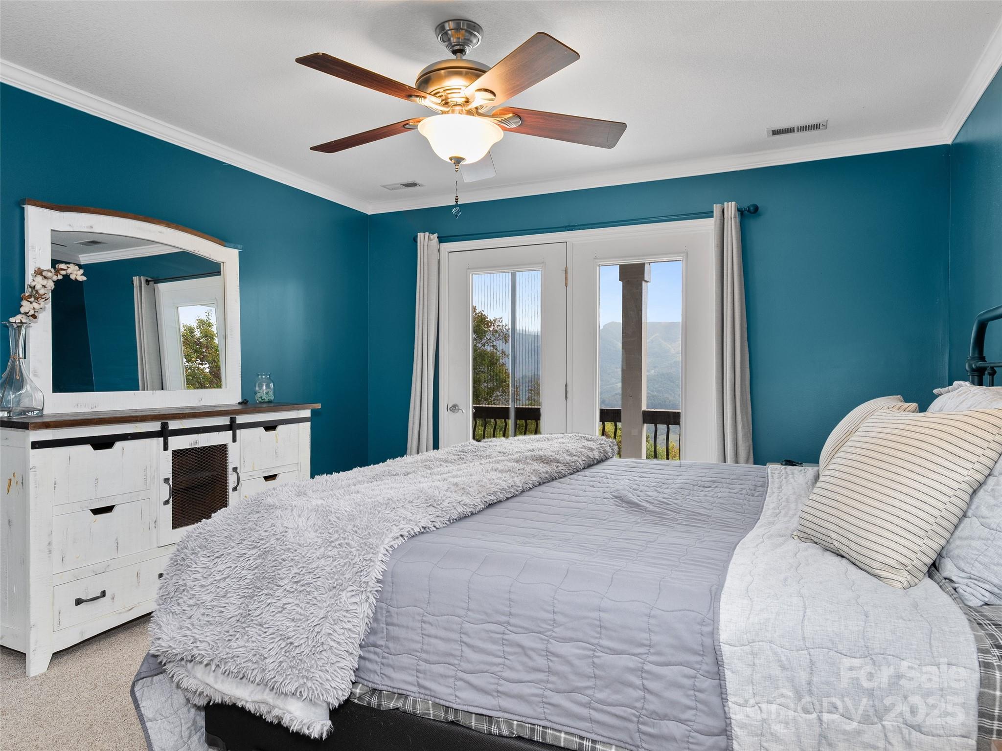 Ferguson Mountain - Residential